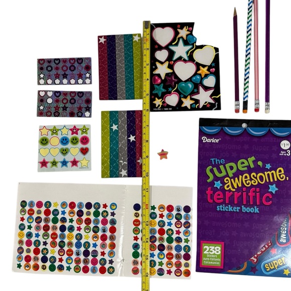 Over 400 Stickers & 4 pencils - Picture 9 of 9